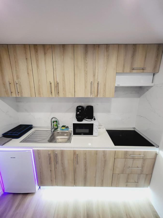 Carbonell 1 Aparthotel บาเลนเซีย ภายนอก รูปภาพ